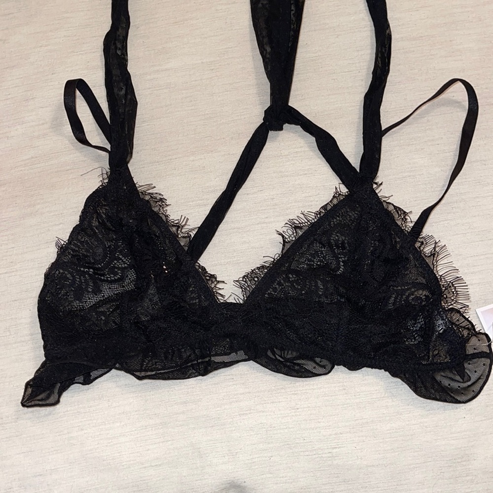 Chelsea28 Lace Bra in Black